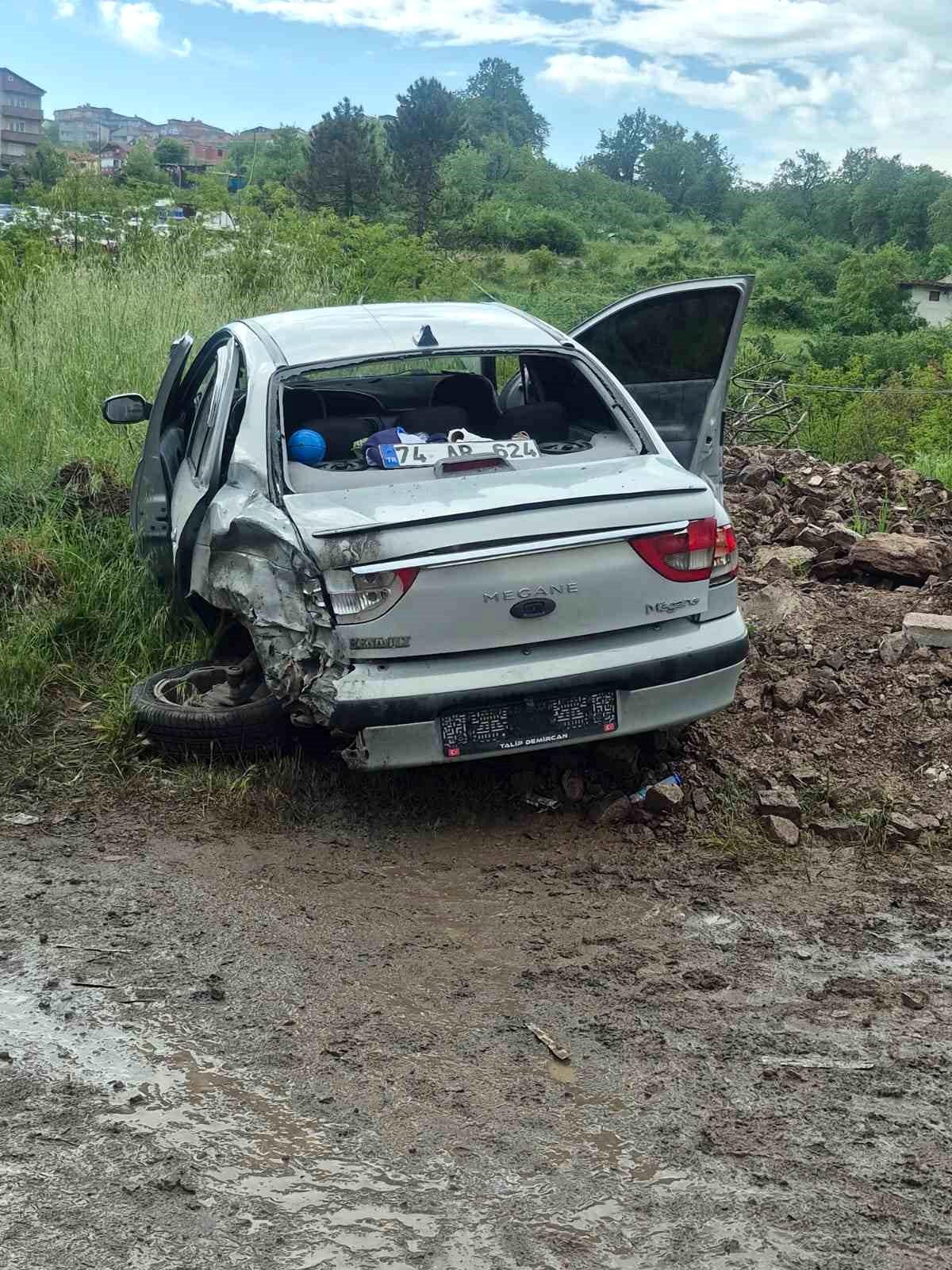 Zonguldak'ta Trafik Kazası: 6 Yaralı