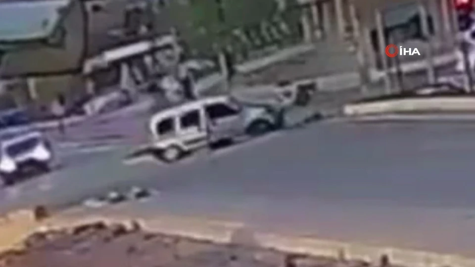 Muratpaşa motosikletli polis timi trafik kazası