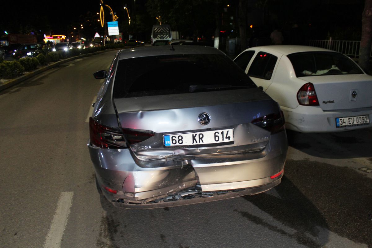 Aksaray'da Trafik Kazası: 6 Yaralı