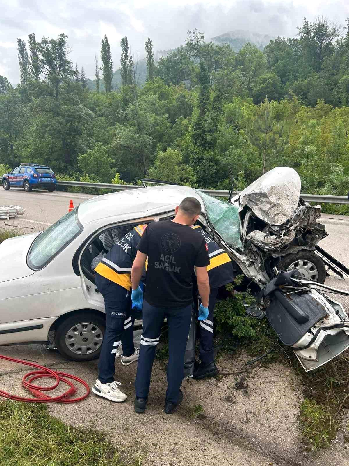 Reşadiye'de Trafik Kazası: 5 Yaralı