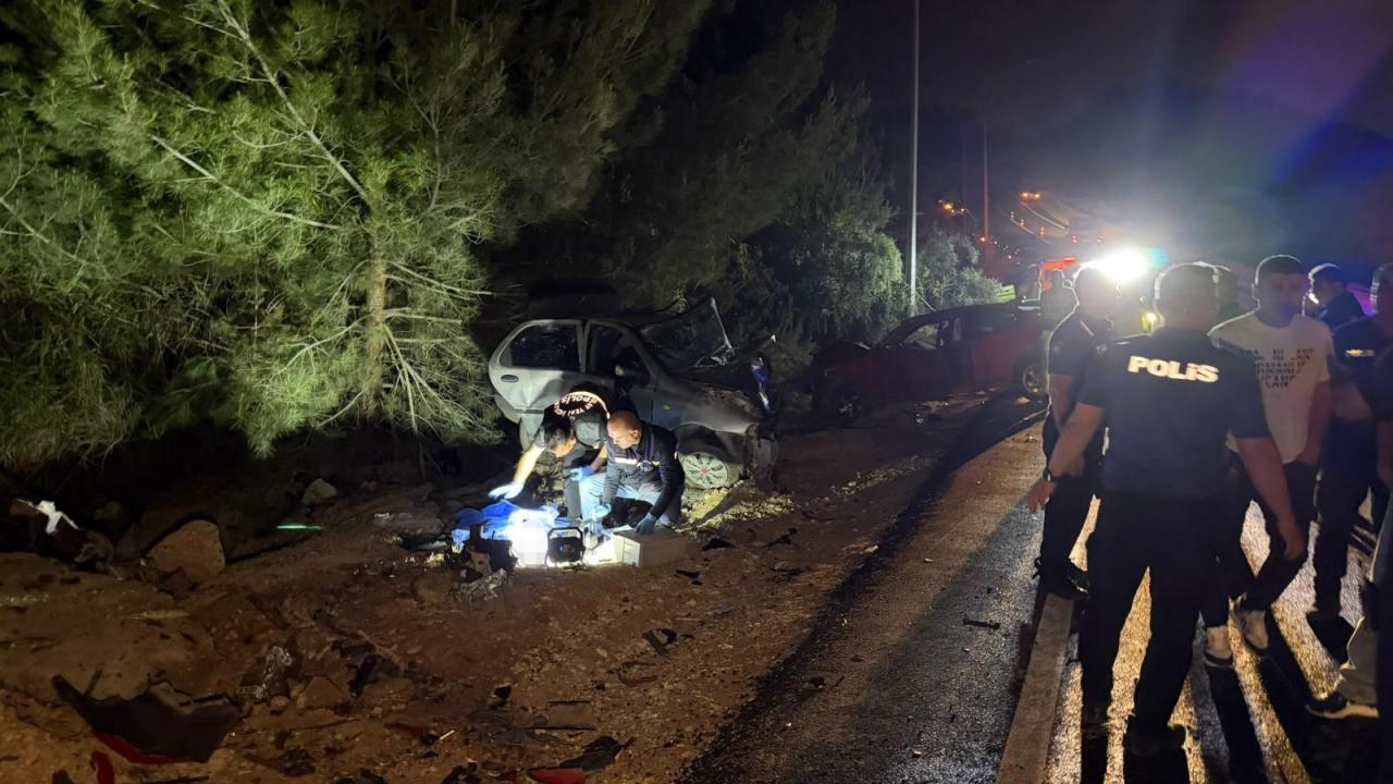 Adana'da yürek yakan kaza: Genç çift öldü, 4 yaşındaki kızları yaralı