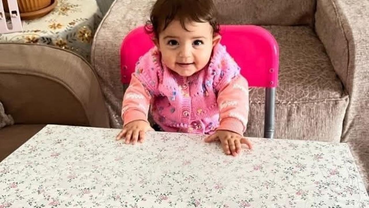 En acı ölüm: Geri manevra yaparken 1,5 yaşındaki torununu ezdi