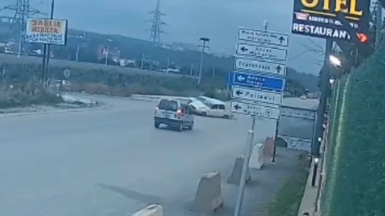 Osmaniye'de feci zincirleme kaza : 27 yaşındaki genç hayatını kaybetti
