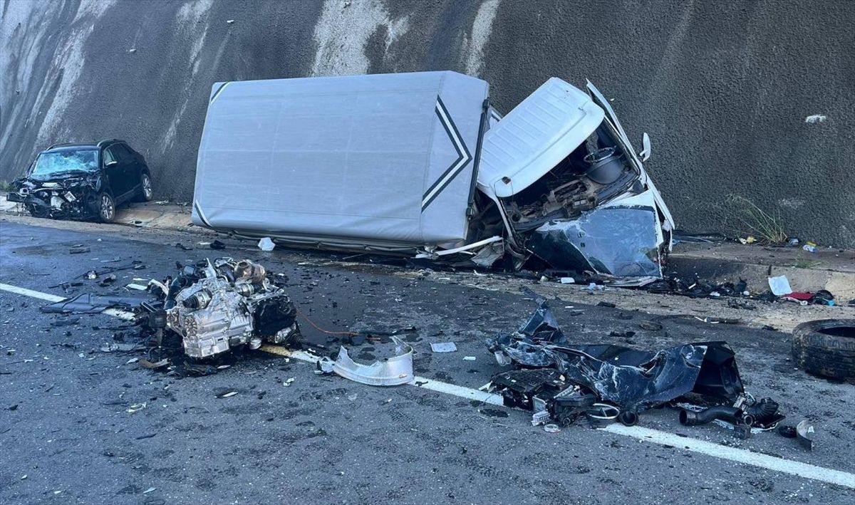Giresun'da Trafik Kazası: 6 Yaralı