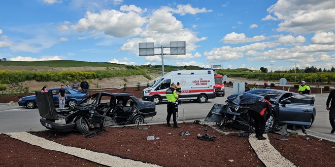Hamamözü Kaymakamı trafik kaza geçirdi: 5 kişi yaralandı