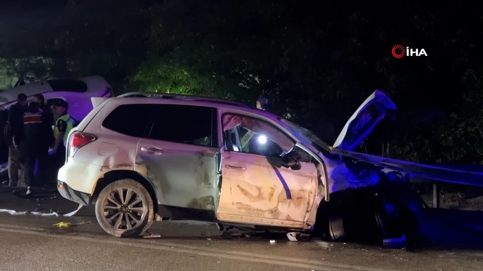 Burdur Bucak'ta Zincirleme Trafik Kazası: 4 Kişi Hayatını Kaybetti
