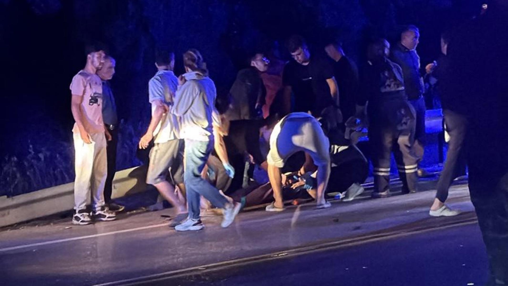 Burdur'da zincirleme kaza. 4 kişi öldü, 11 kişi yaralandı