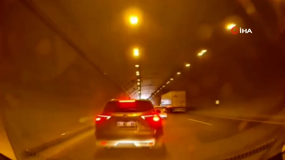 Osmaniye Taşoluk Tüneli'nde Zincirleme Trafik Kazası