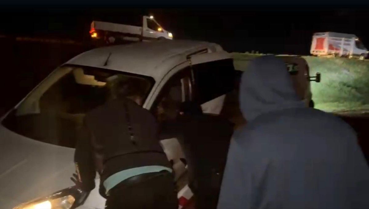 Sarıkamış'ta Trafik Kazası: Maddi Hasar