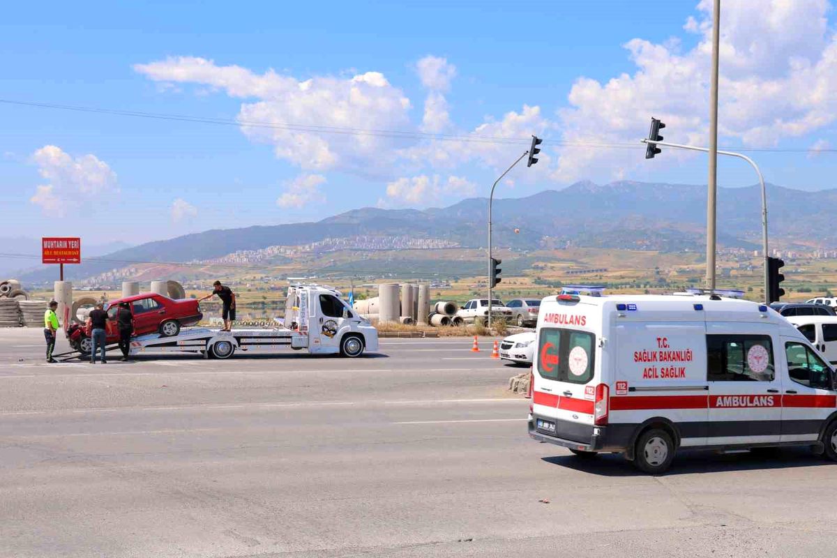 Kahramanmaraş'ta İki Trafik Kazası: 2 Yaralı