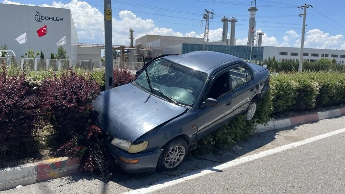 Karaman'da Meydana Gelen Trafik Kazasında 3 Kişi Yaralandı