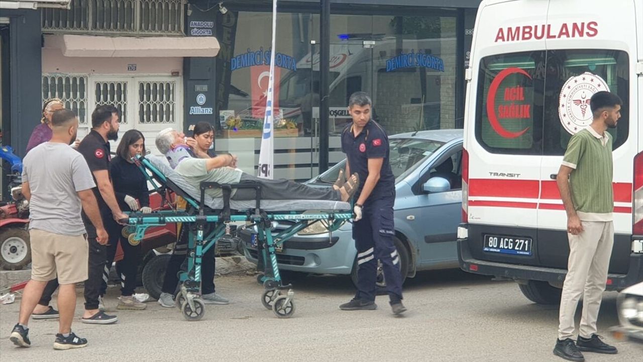 Osmaniye Kadirli trafik kazasında motosiklet yayaya çarptı: 2 kişi yaralandı