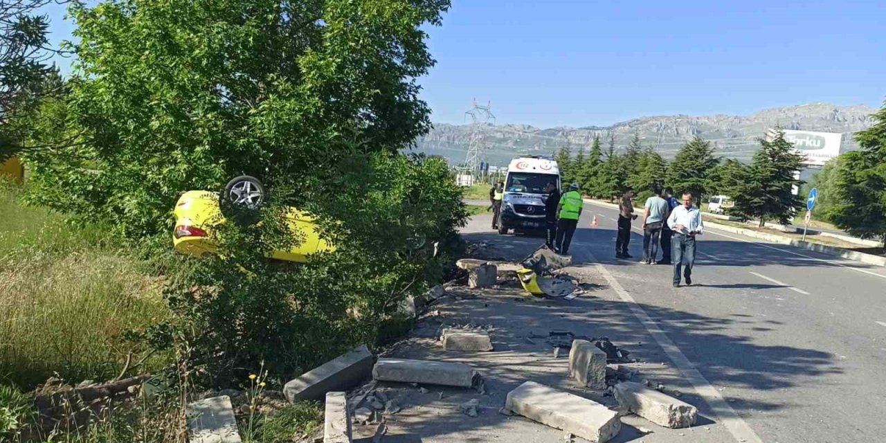 Seydişehir Bölge Trafik Önünde Kaza: Takla Atan Araçtan Sağ Çıktı