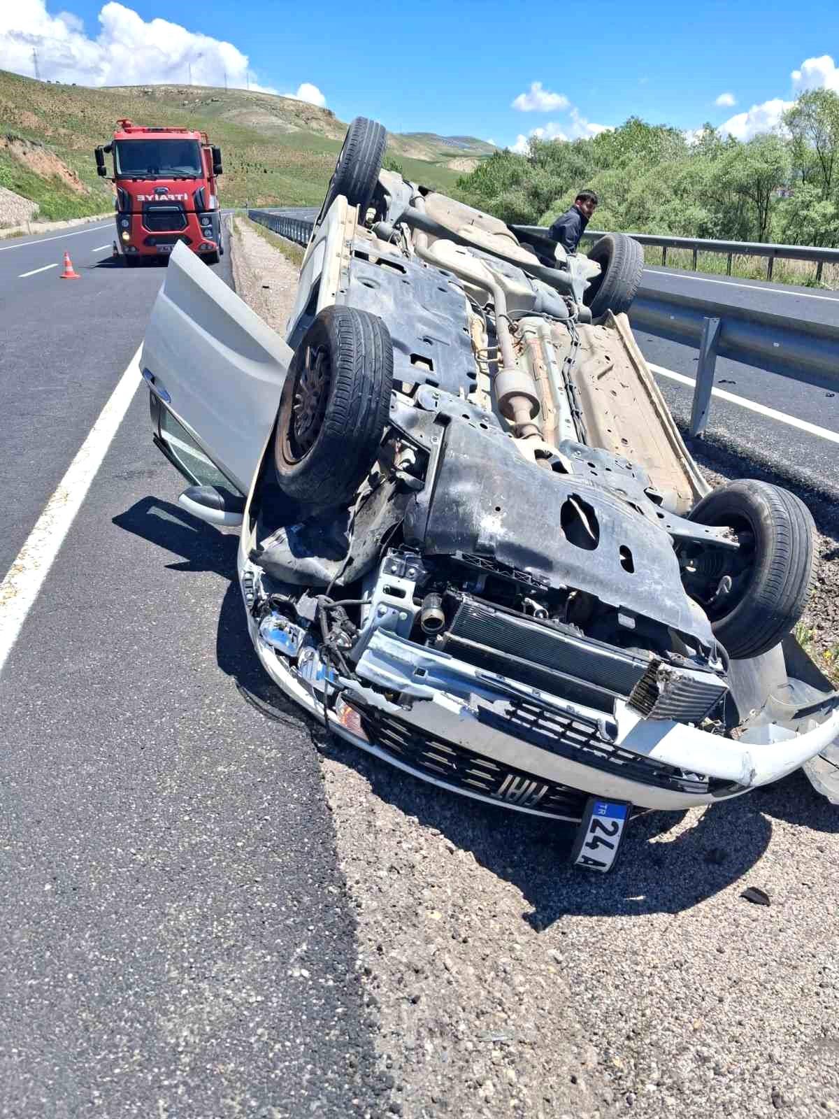 Tercan'da Trafik Kazası: 1 Yaralı