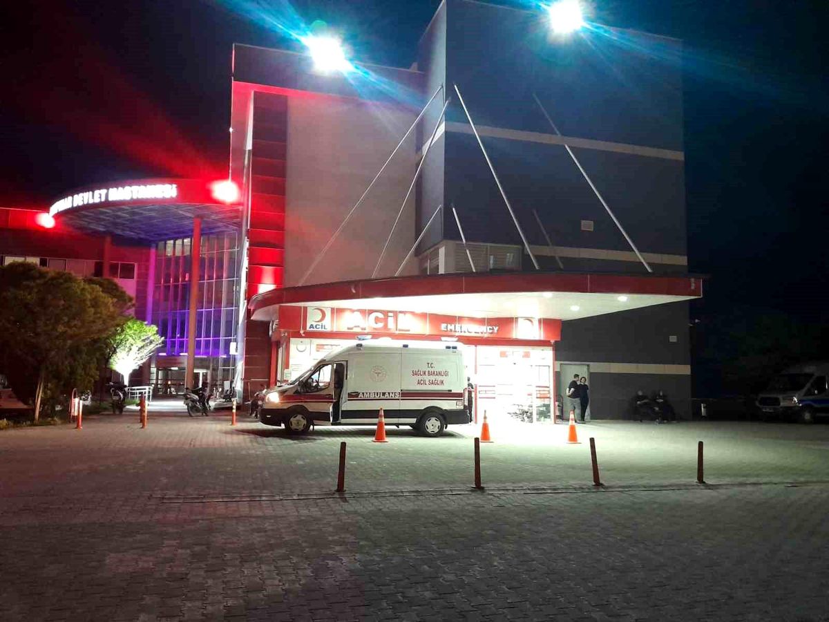 Karapınar'da Trafik Kazası: 4 Yaralı