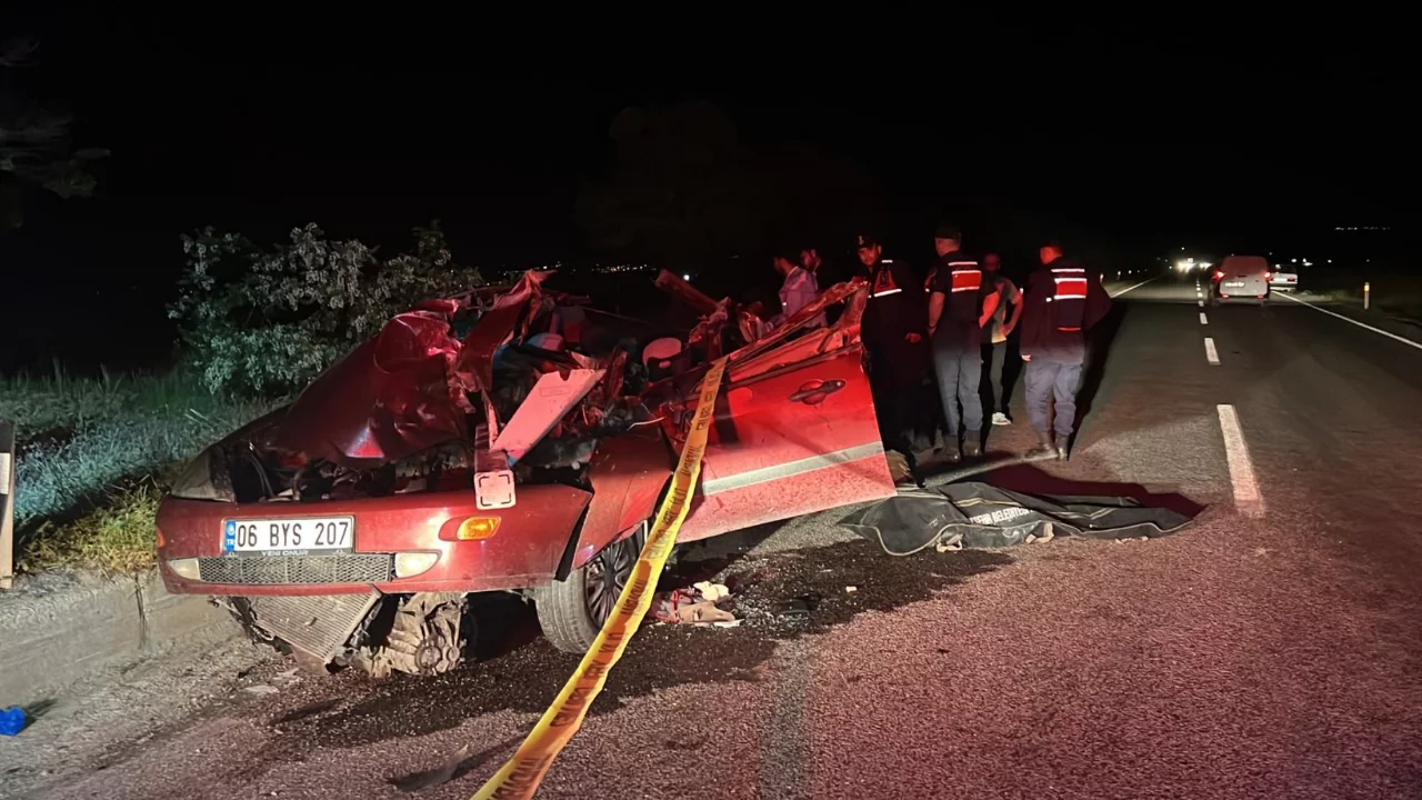 Nevşehir'de gece yarısı feci kaza: 1 kişi yaşamını yitirdi...