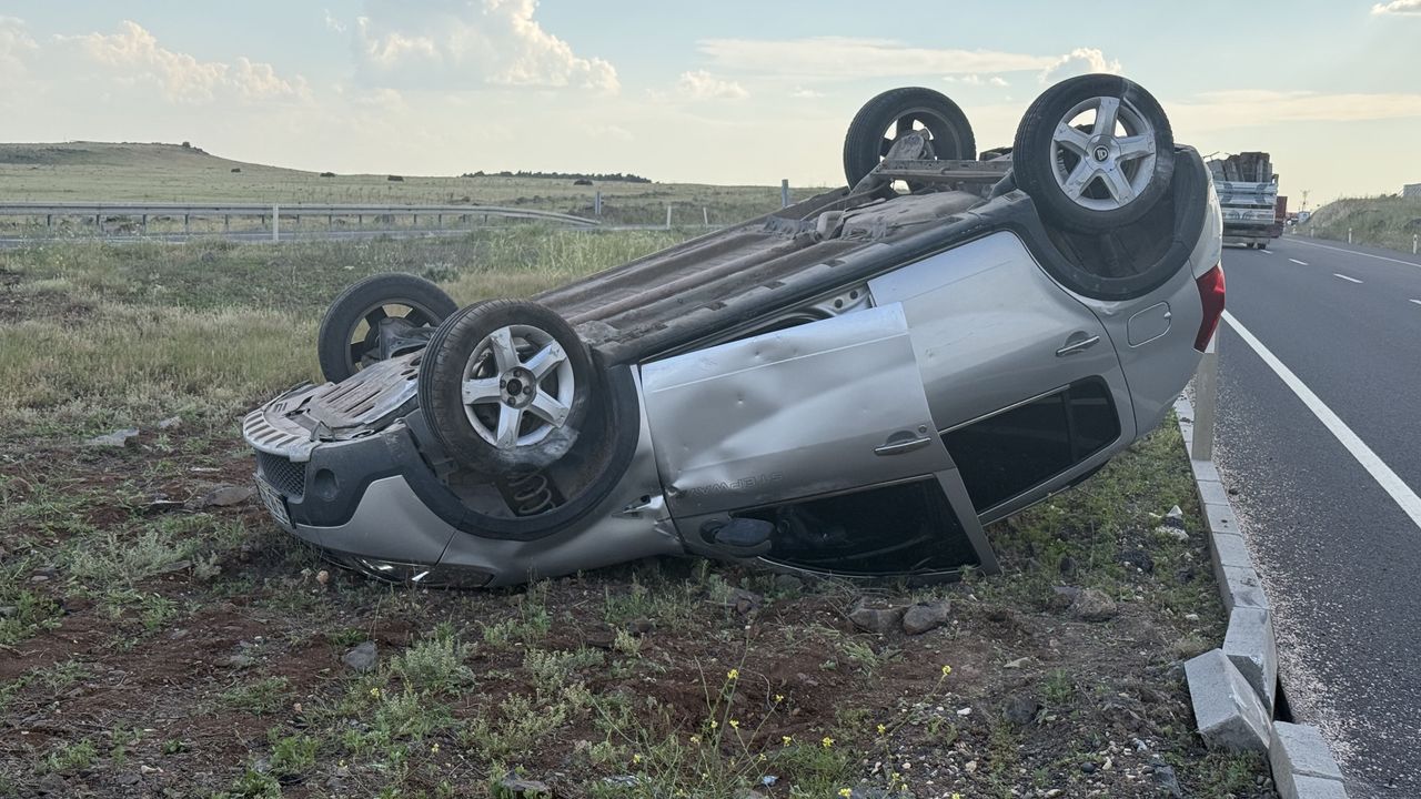 Şanlıurfa Siverek’te iki ayrı trafik kazası: 4 kişi yaralandı
