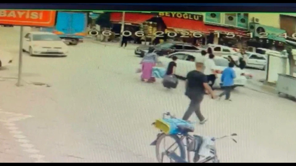 Iğdır'da trafik kazası: 6 yaşındaki çocuk otomobilin altında kaldı