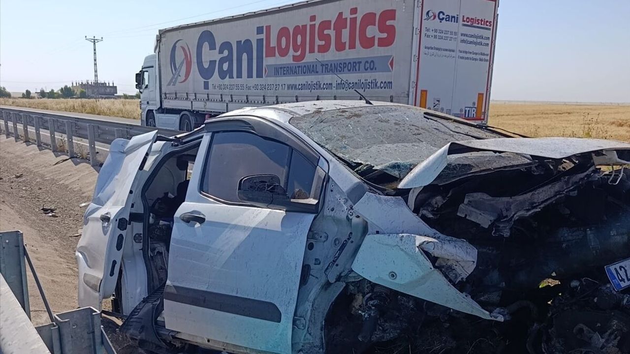 SON DAKİKA: Mardin Nusaybin’deki trafik kazasında otomobil refüje çarptı, 1 ölü 2 yaralı