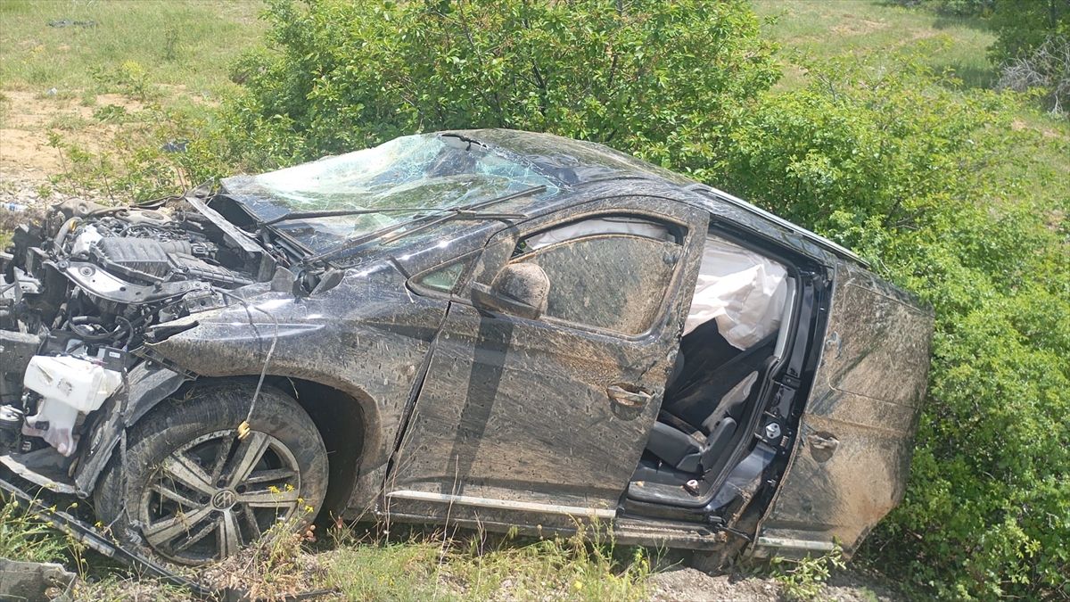 Gümüşhane'de Trafik Kazası: 1 Ölü, 2 Yaralı