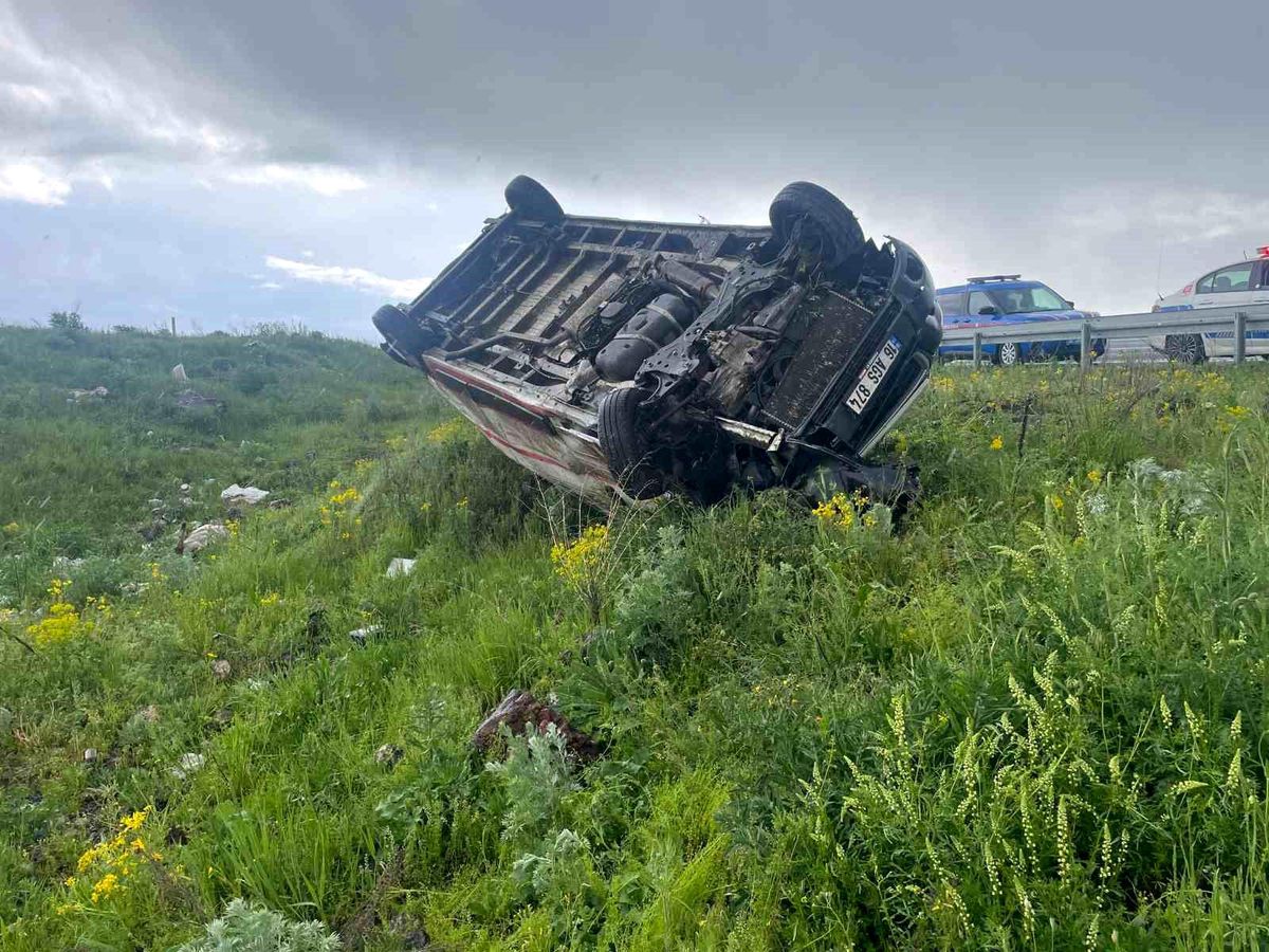 Kars'ta Trafik Kazası: 1 Yaralı