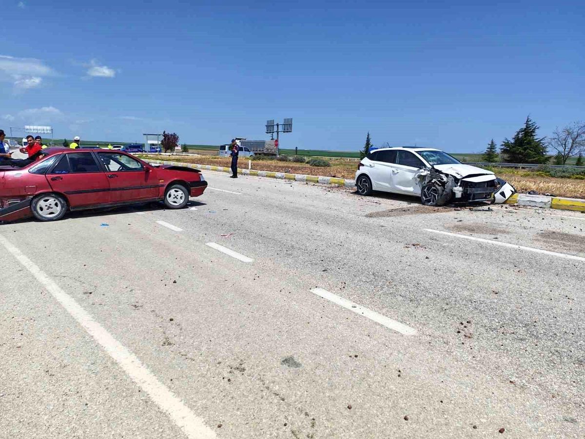 Konya'da Mayıs'ta 1556 Trafik Kazası