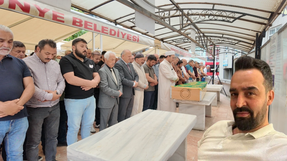 Trafik kazasında hayatını kaybeden Erhan Yaman toprağa verildi