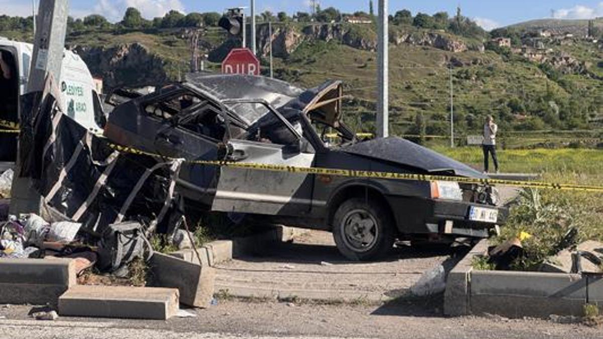 Kayseri'de feci kaza: 3 ölü, 5 yaralı