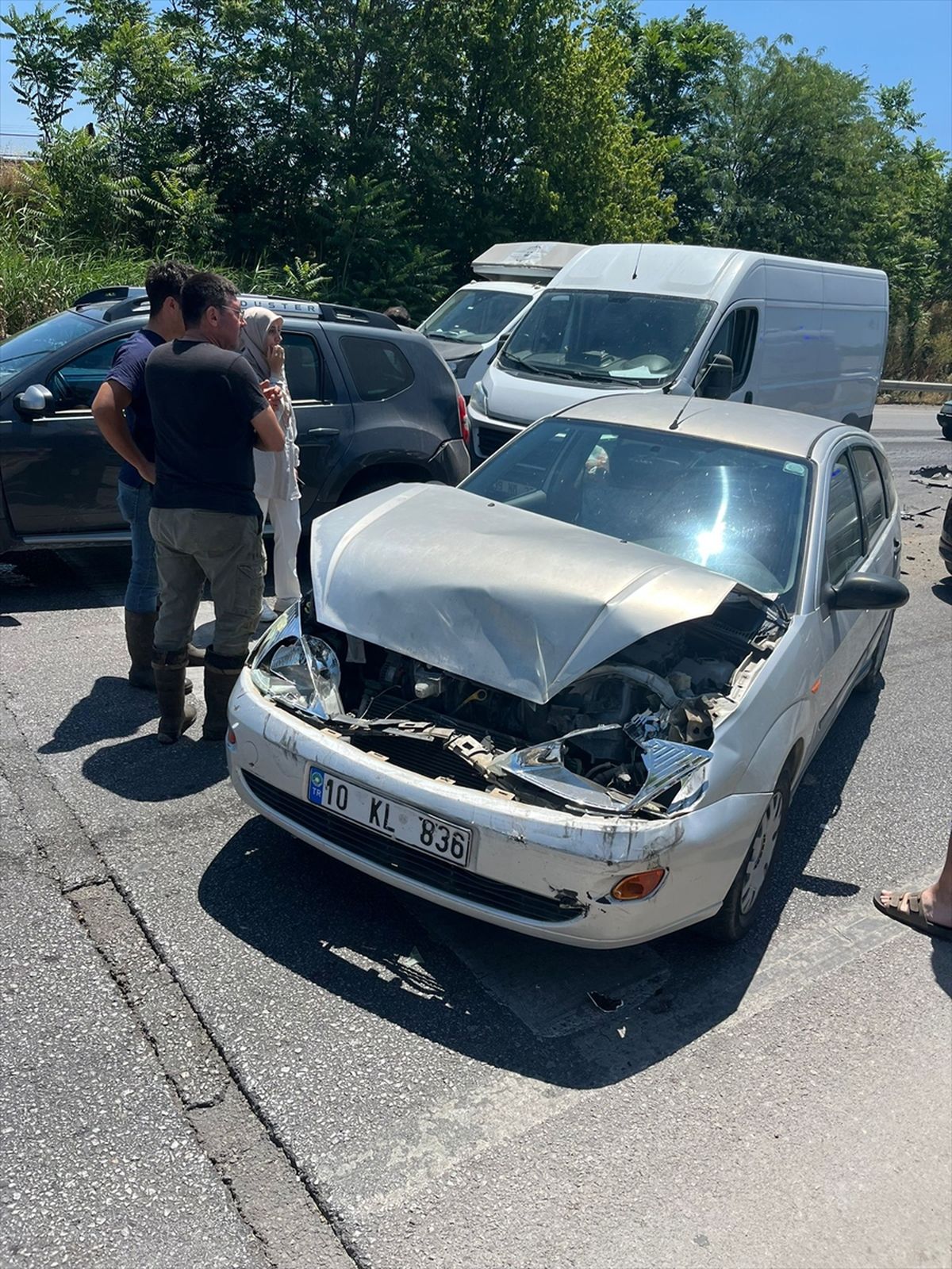 Susurluk'ta Zincirleme Trafik Kazası: 2 Yaralı
