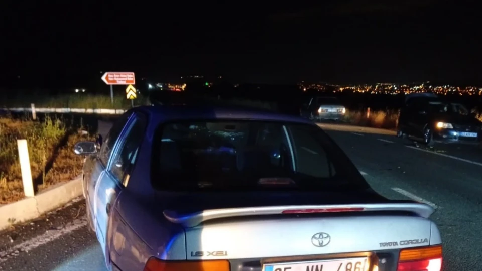 Elazığ'da korkutan kaza! İki araç çarpıştı: Üç yaralı var