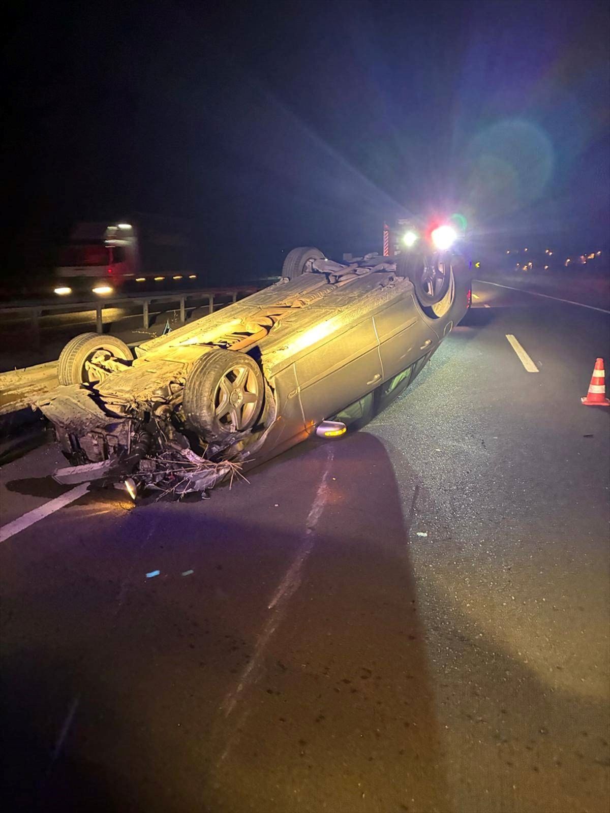 Osmaneli'nde Trafik Kazası: 2 Yaralı, Alkollü Sürücü Yakalandı