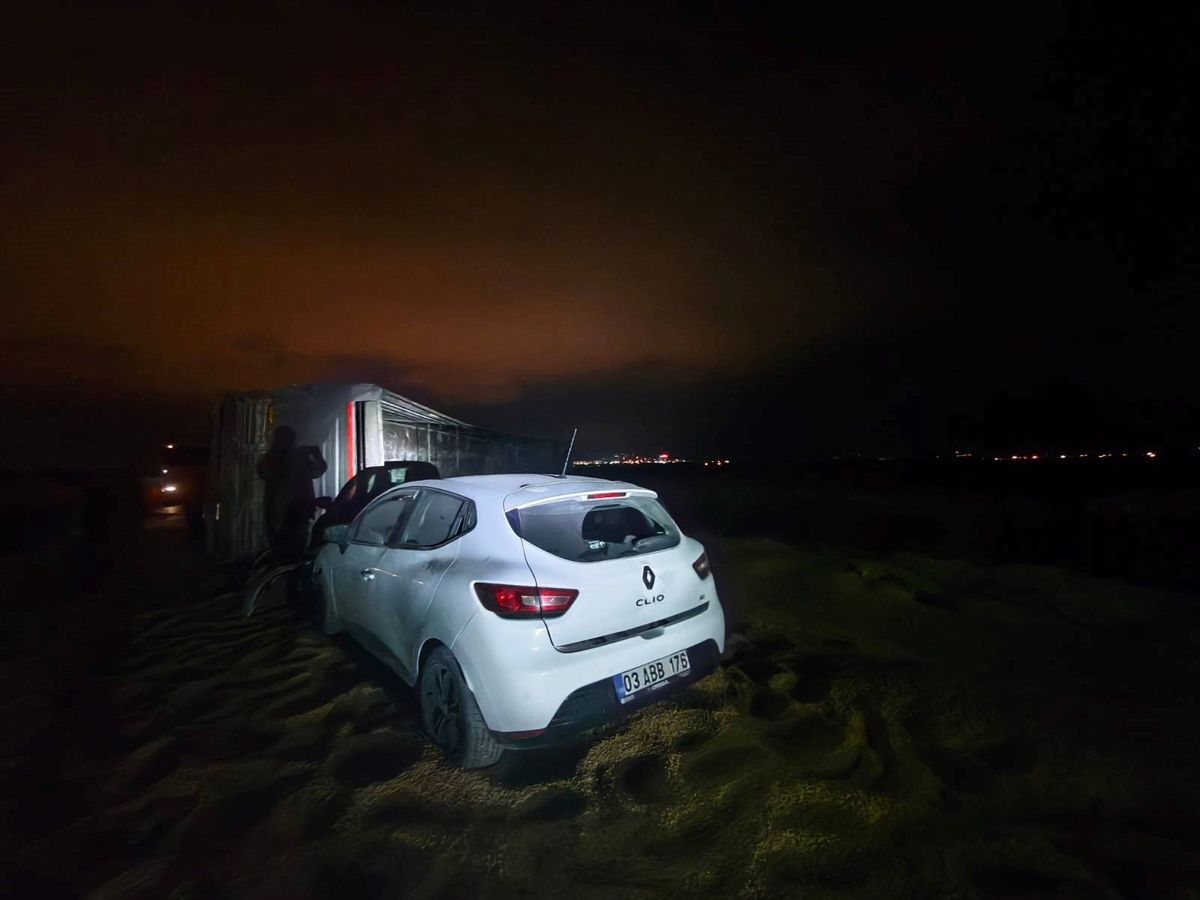 Emirdağ'da Trafik Kazası: 4 Yaralı