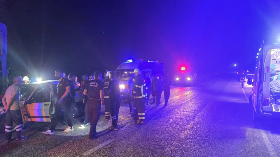 Traktör ile otomobil çarpıştı: Bir kişi hayatını kaybetti