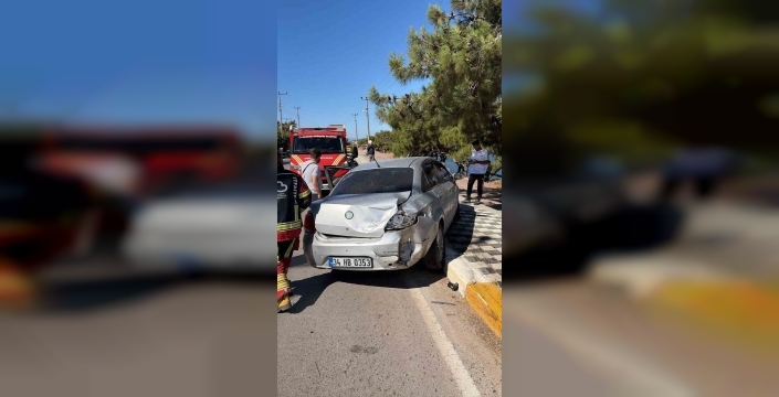 Ayvalık'ta yürekler ağza geldi: Sıkışan sürücü kurtarıldı