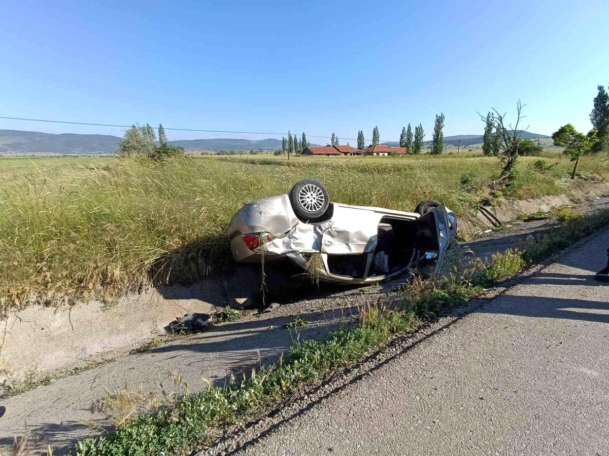 Afyonkarahisar'da Trafik Kazası: 1 Ölü, 3 Yaralı
