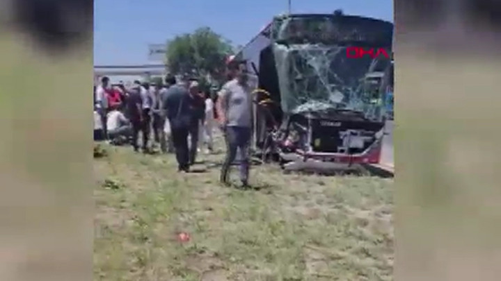Son dakika... Ankara'da belediye otobüsü kaza yaptı: Yaralılar var