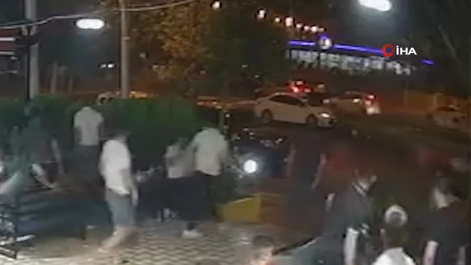 Diyarbakır Kayapınar'da Trafik Kazası Anı Kamerada