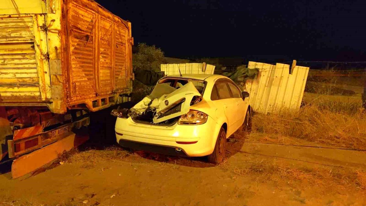 Manavgat'ta Trafik Kazası: Sürücü Yaralandı