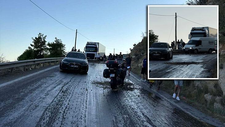 Yola akan mazot faciayı beraberinde getirdi! Zincirleme kazada 4 araç birbirine girdi