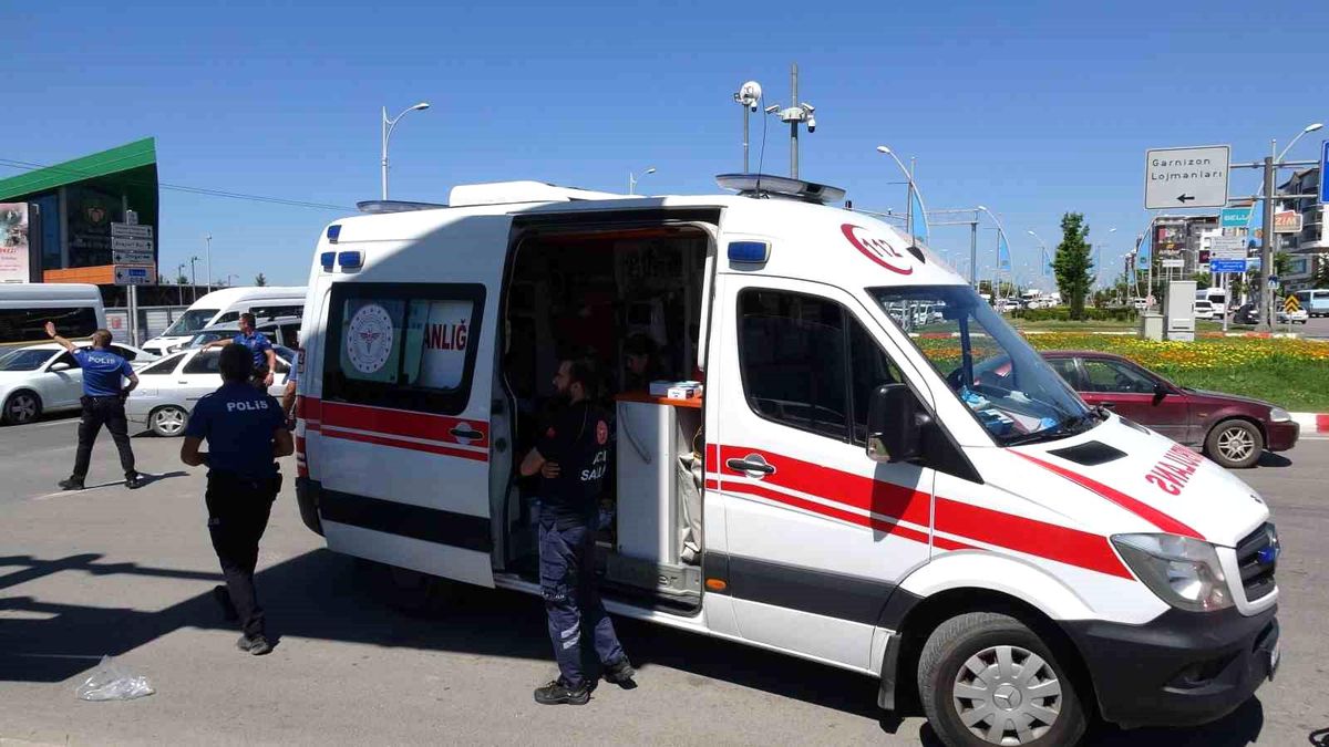 Malatya'da Trafik Kazası: Motosiklet Sürücüsü Yaralandı