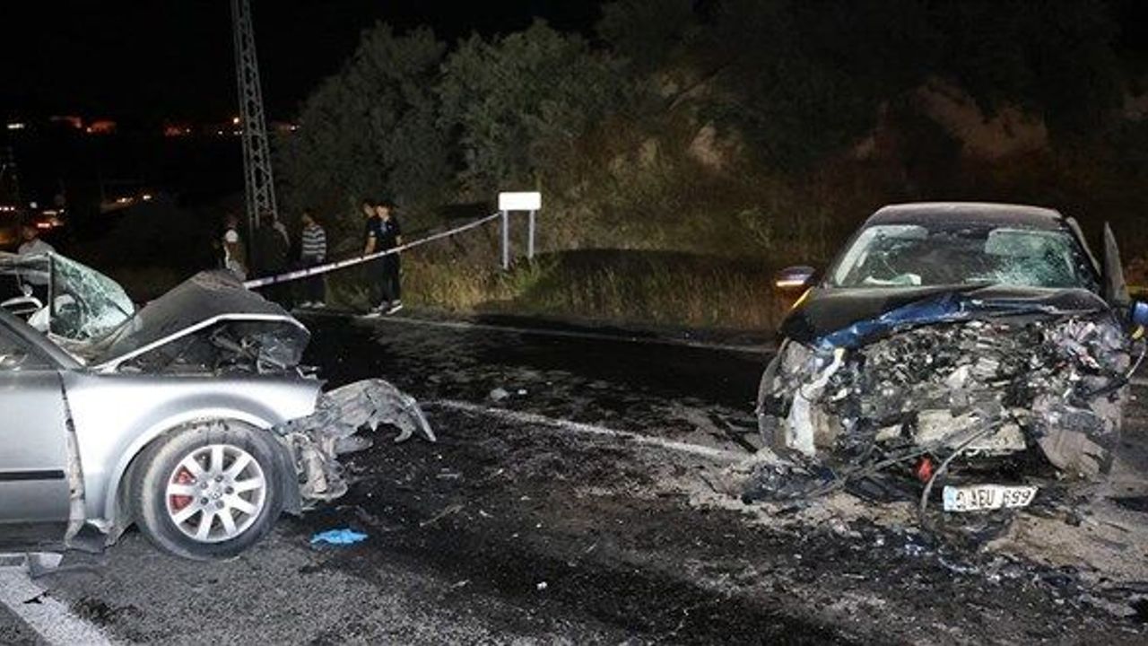 Nevşehir’de feci kaza: Alkollü sürücü iddiası sonrası 1 kişi hayatını kaybetti, 5 kişi yaralandı
