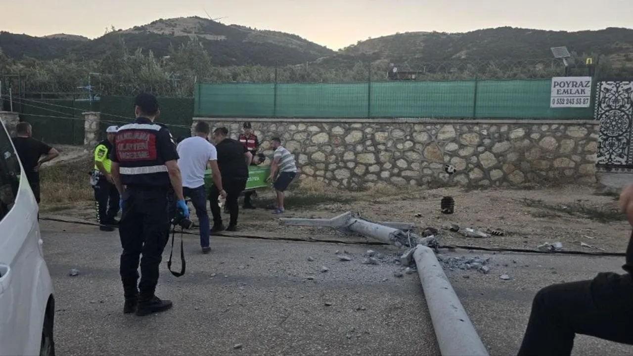 Bursa’daki kazada yardıma koşan gençten acı haber geldi!