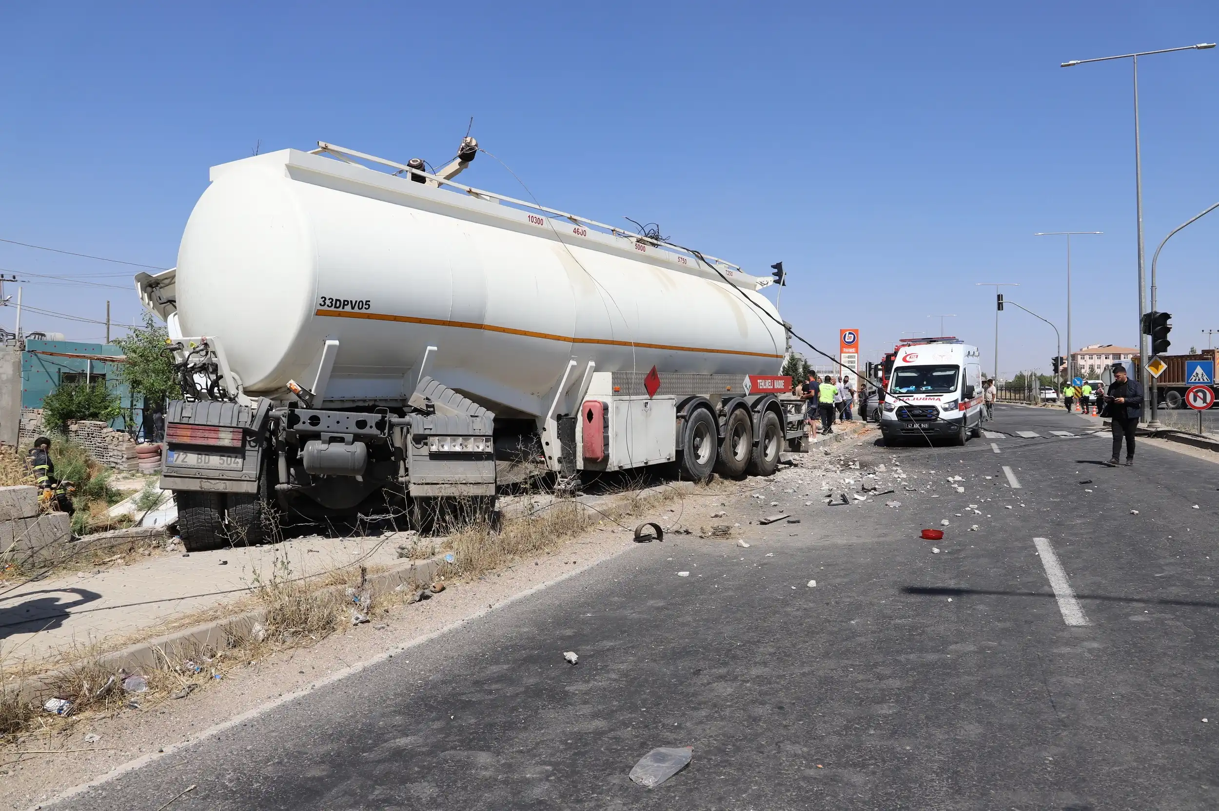 Qoser’de trafik kazası: Bir kişi yaşamını yitirdi
