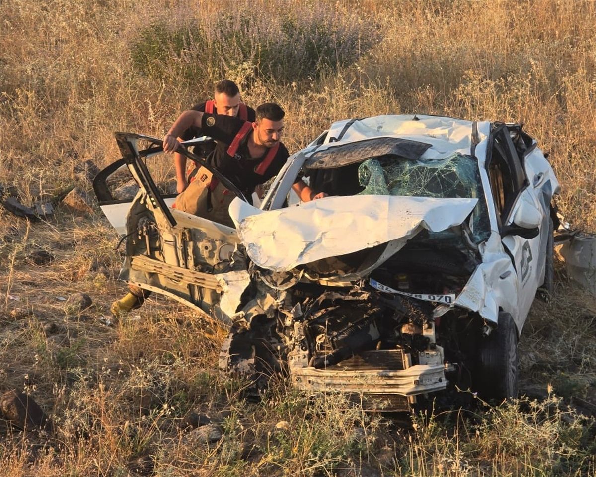 Cizre'de Trafik Kazası: 1 Ölü, 2 Yaralı