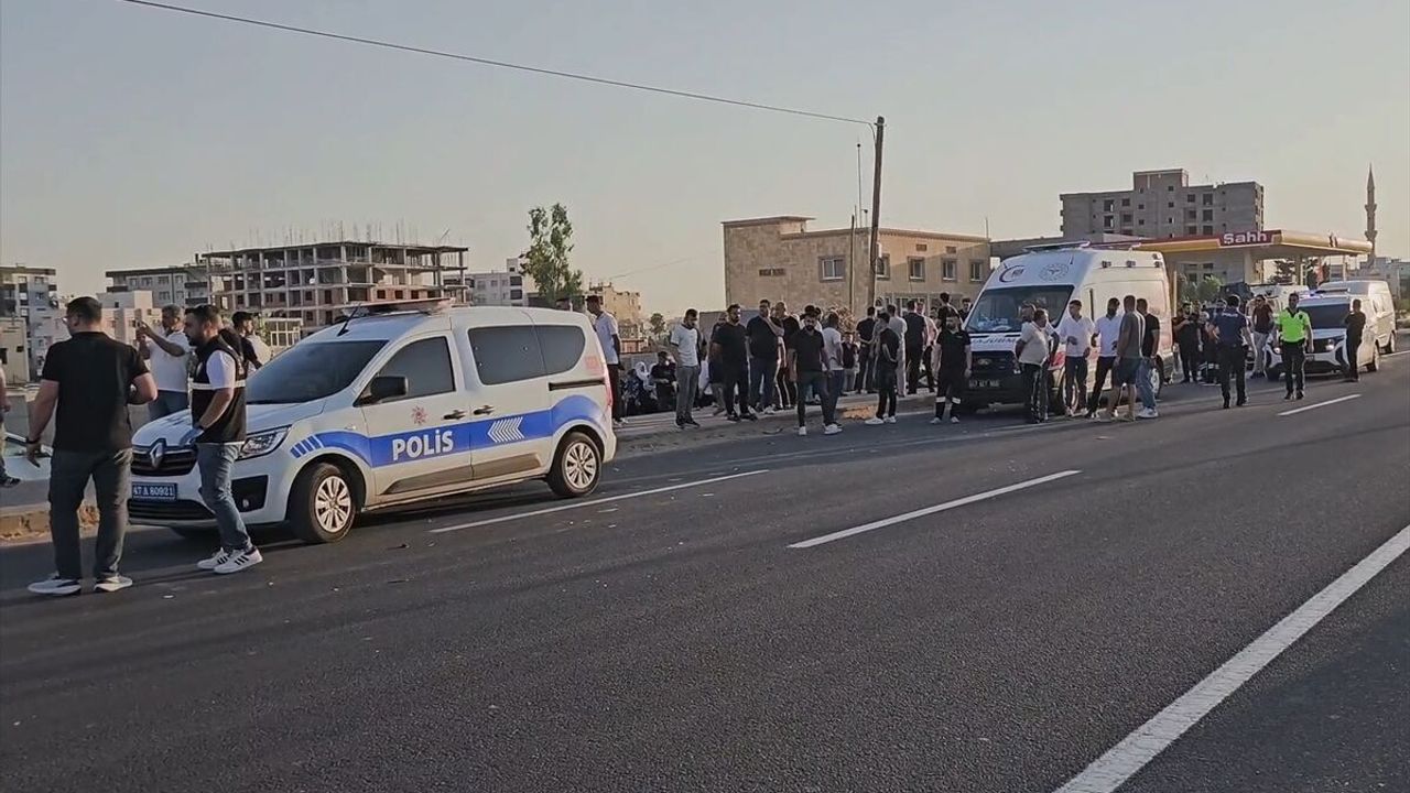 Mardin Nusaybin’deki trafik kazasında tırın çarptığı yaya hayatını kaybetti