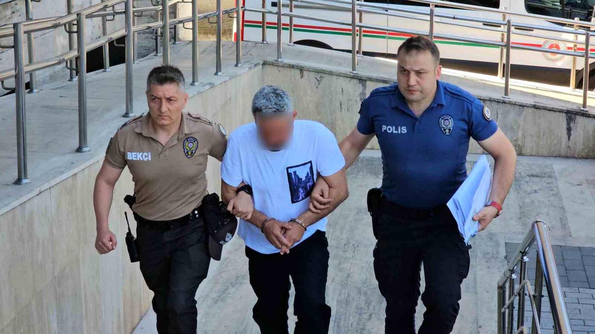 Zonguldak'ta Trafik Kazası ve Kavga: Kadın Sürücü Gözaltında