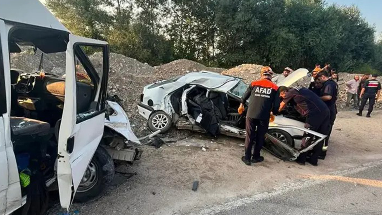 Amasya’da cenaze dönüşü feci kaza: Aynı aileden 3 kişi hayatını kaybetti