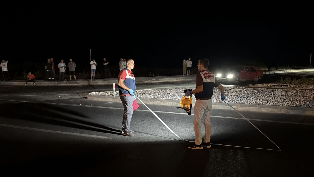 Alanya'da trafik kazası: Yolcu otobüsünün çarptığı yaya hayatını kaybetti