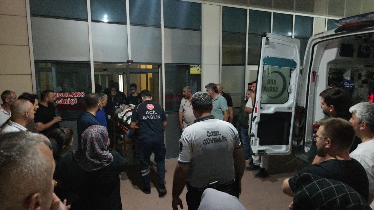 Bursa’da motosiklet kazası: Genç sürücü ağır yaralandı