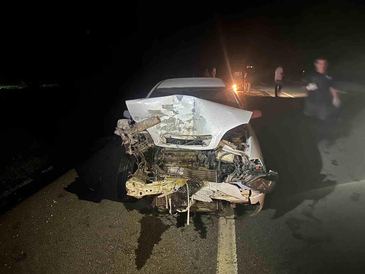 Balıkesir'de Trafik Kazası: Traktör Sürücüsü Yaralandı